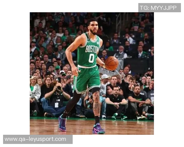 蒂尔曼称赞塔图姆助力球队希望展现强大竞争力与杀手本色 蒂尔曼称赞塔图姆助力球队希望展现强大竞争力与杀手本色