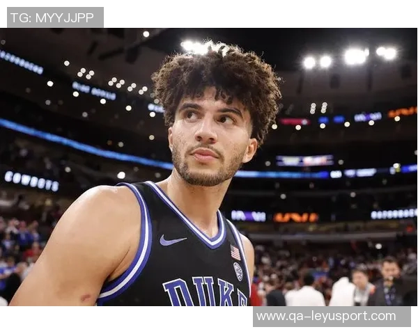 匿名球探点评迪班萨与彼得森潜力无限布泽尔表现引发质疑 匿名球探点评迪班萨与彼得森潜力无限布泽尔表现引发质疑